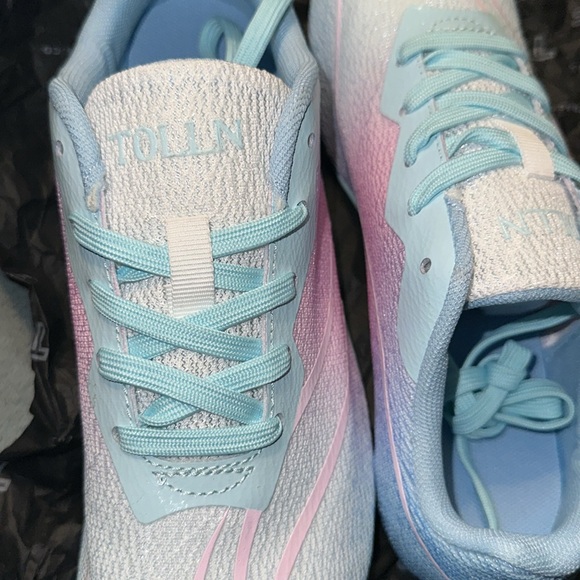 Track spikes US 6.5 blue pink purple white New in box - Picture 7 of 10